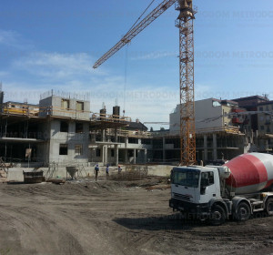 2015. augusztus 17. Elkezdődött a falazás a földszinten az Ambrus utcai építkezésen.