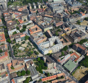 Mátyás tér 10-11.: Az elkészült ház - légifotókon